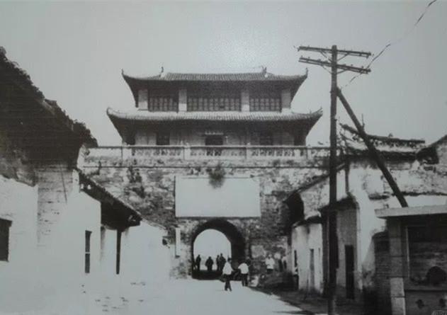 襄阳|老照片：几十年前的湖北襄阳，带你重温老城记忆