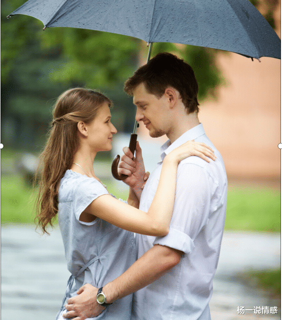 杨一说情感|杨潇与宁凤彼此相爱，因误会而错过，失而复得的爱，让人倍感珍惜！