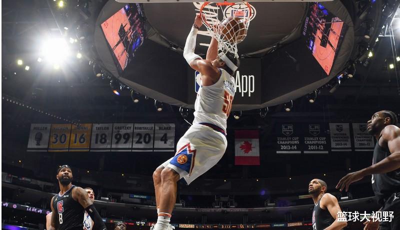 科懷·倫納德|24+12，倫納德和小波特對(duì)飆，戈登創(chuàng)5項(xiàng)新高，NBA又變天了