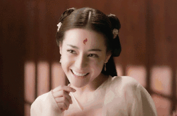 何炅|热巴10年合约终到期，在杨幂手下难以发挥？新东家似乎已浮出水面