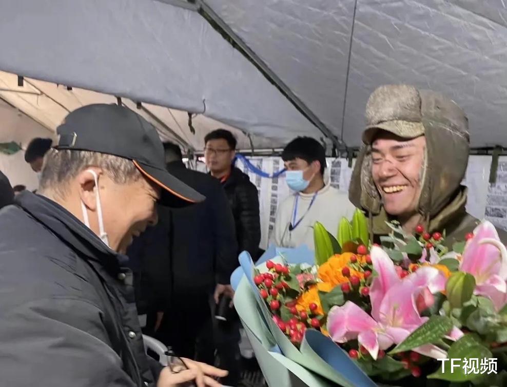 水门桥|《水门桥》疑似春节档上映？与易烊千玺另一部作品《奇迹》对打