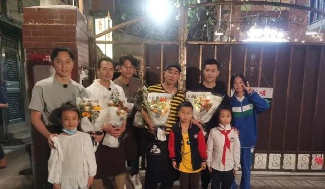 大湾仔的夜|全网蹲《大湾仔的夜》节目嘉宾，哥哥们：连宣传费都替节目组省了
