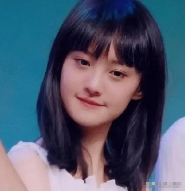 郑爽|郑爽十年间的眼神变化，从单纯清澈变得可怕