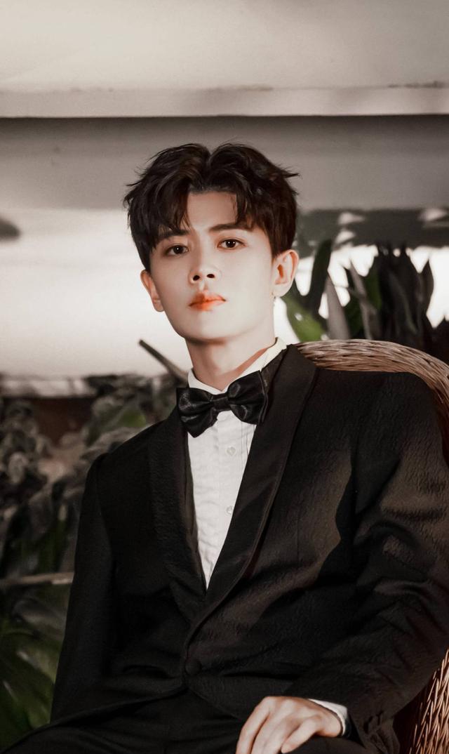 襄阳|任嘉伦被央视打假，网友们叫好一片，这是怎么一回事？