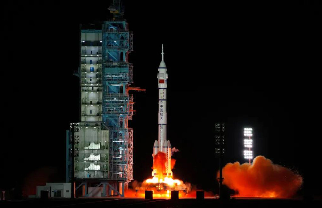 航天员 历史首次!6.5小时完成径向快速交会对接!航天员将在天宫过年