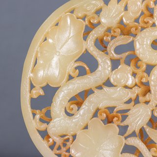 |清代-和田玉料“龙凤图”屏板