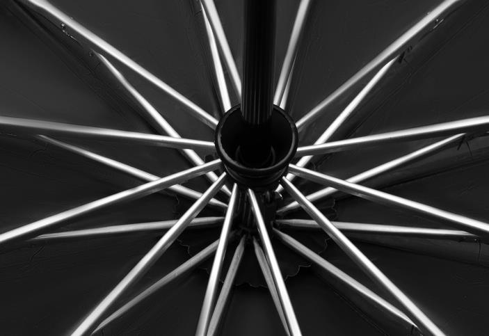 传华为暂停笔记本交付及研发，英特尔高管急了：应尽快恢复供货