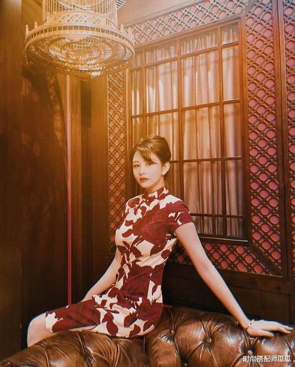 邱淑贞|邱淑贞女儿太有“料”了，穿旗袍裙撑得好满，好身材显露无疑