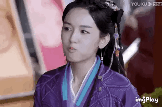 城市的边缘|北电中戏正在批量生产Angelababy