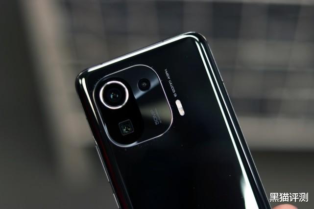 iphone13|为什么很多人宁愿花5000元买低配版iPhone 13，也不买顶配安卓旗舰？