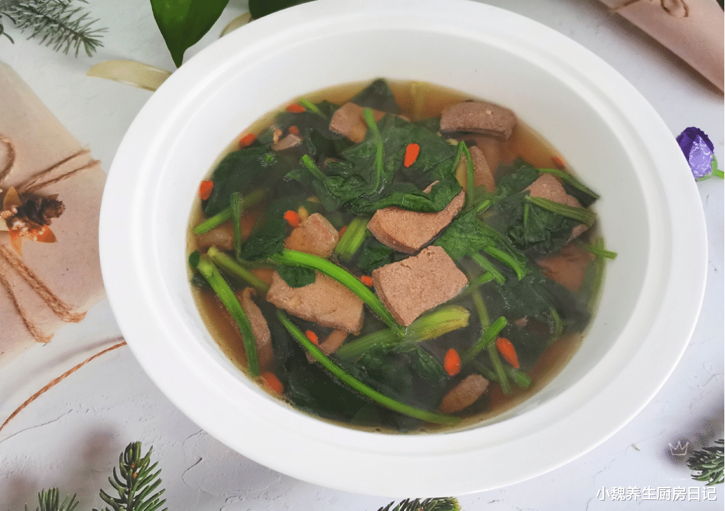 猪肝|它是天然“护肝汤”,简单煮一煮,清肝明目,对肝脏有健康