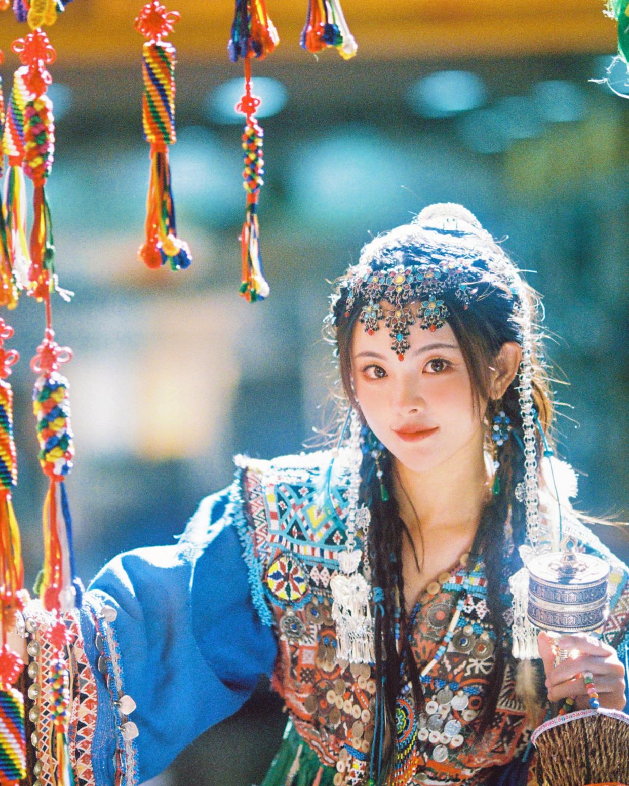 章子怡|杨超越民族风造型，真的美到了路人心坎里的那种惊艳