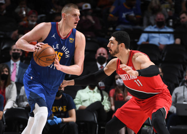 掘金队|掘金爆冷惨败!安东尼大爆发,利拉德带队破纪录,约基奇空砍34+16