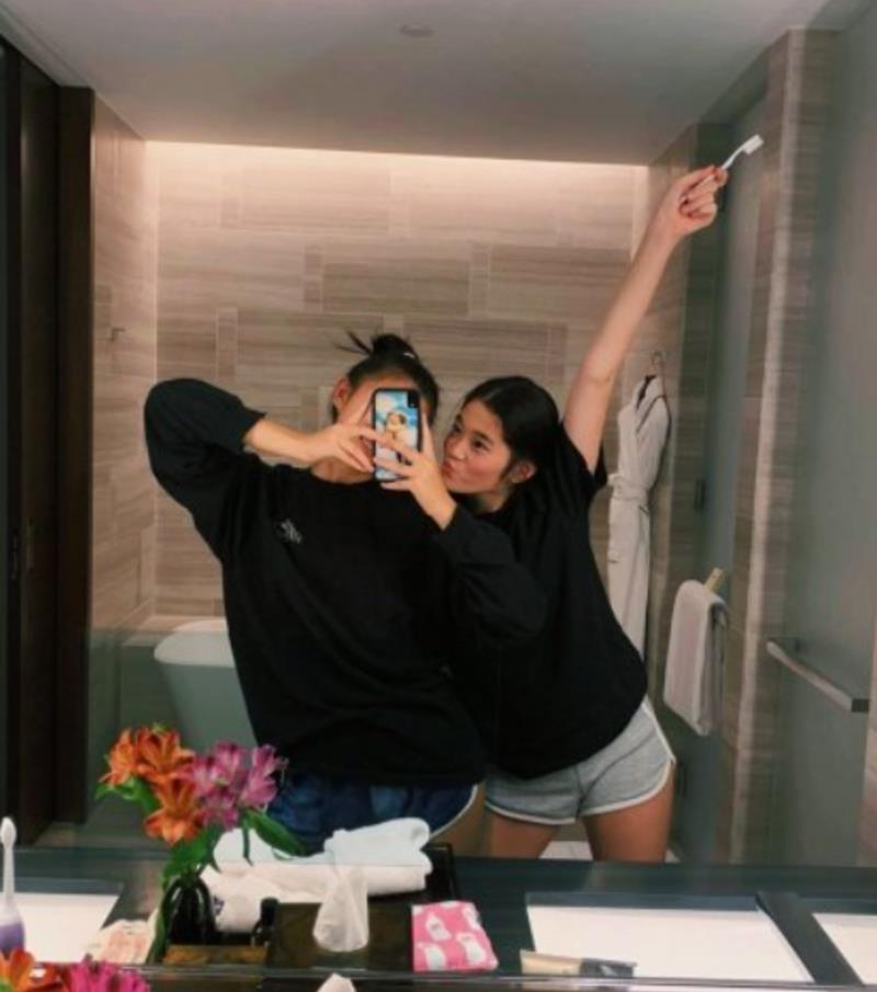 李在镕|李在镕的獨生愛女，穿10萬韓元外套，愛跳芭蕾的公主改用自家手機