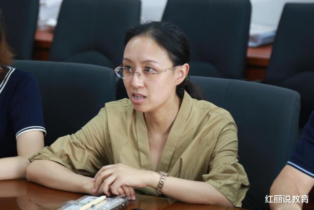 招聘|中小学老师招聘条件发生变化，入职门槛再提高，师范生何去何从？