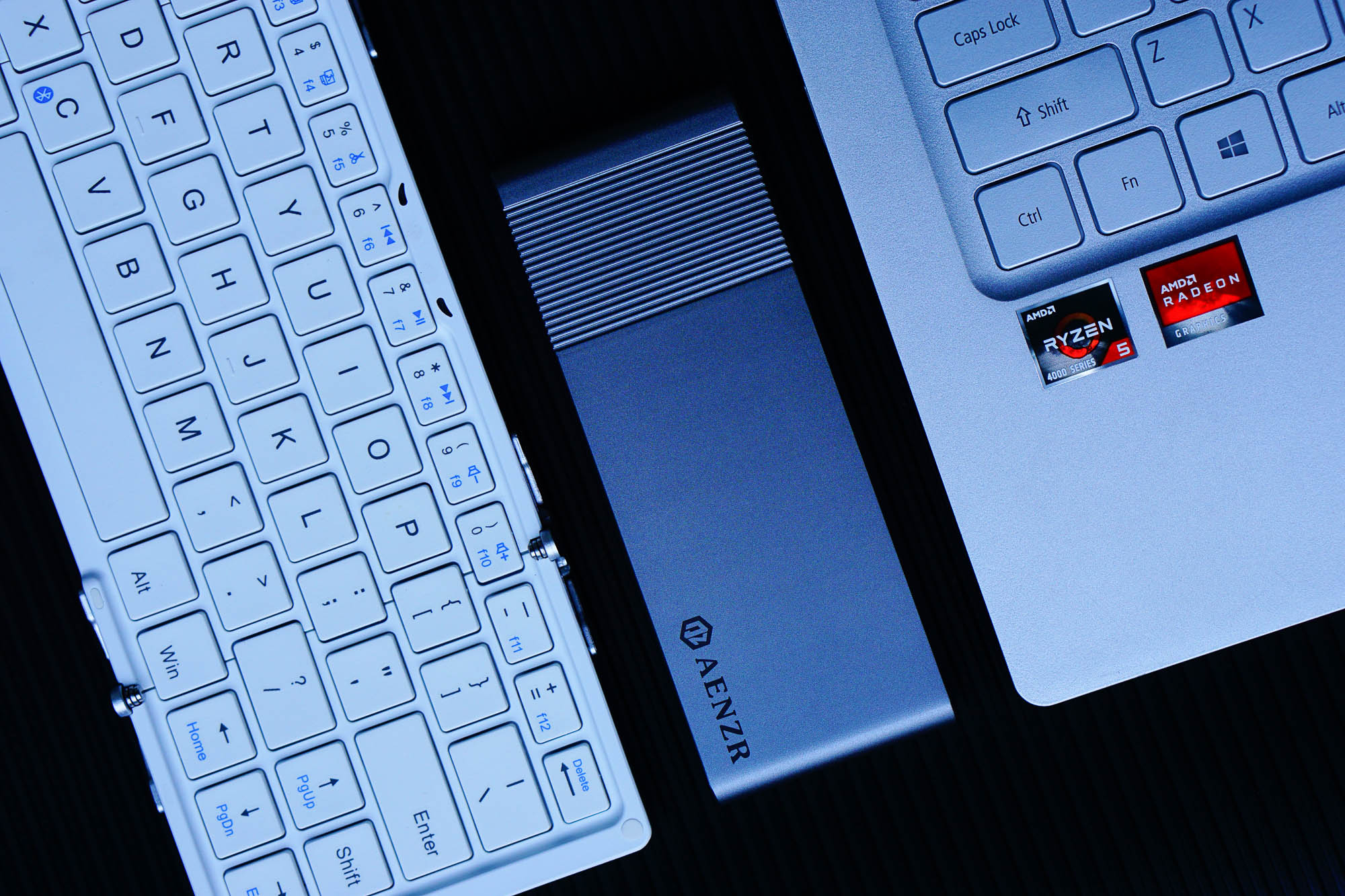 USB|工作的得力助手,AENZR12in1拓展坞