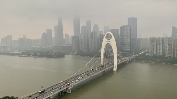 华南头条 广州暴雨黄色和雷雨大风黄色预警生效！