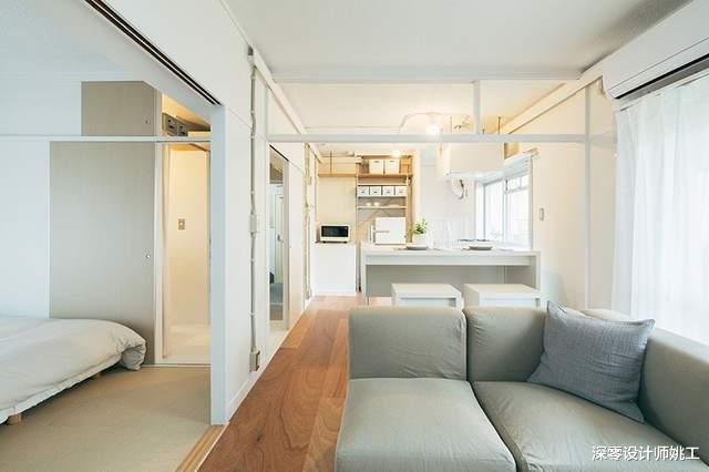 40㎡再装修范本，沙发不靠墙划分区域，全屋不紧凑，反倒一片清爽