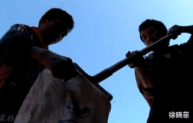 变形记9年后：吴宗宏上大学赚20万，易虎臣成老赖，风水轮流转