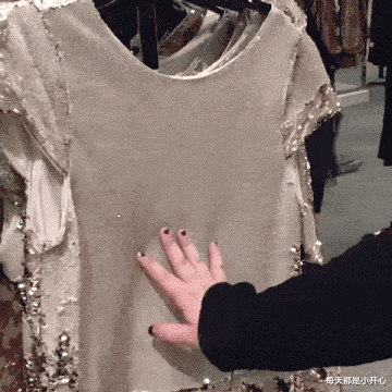 火车站大妈吆喝的50元一晚的宾馆能睡吗?有人试过吗?有点害怕啊!