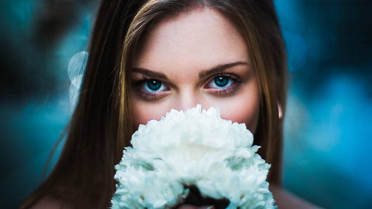 雌激素|女性体内雌激素充足，会有这4个表现！你应该也都有吧