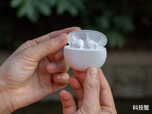 AirPods|百元真無線耳機選擇很多，但用過它之后，就沒啥好糾結的了
