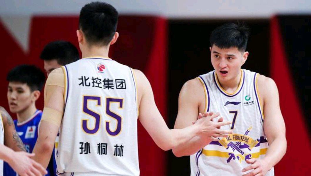 北控男篮|北控悍将受伤闭关！四内线成易碎品 马布里遇难题 顶薪彻底打水漂