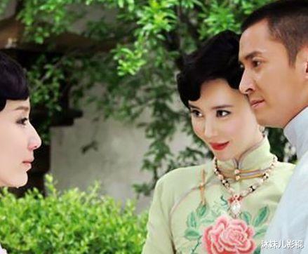 爱情悠悠药草香|电视剧：爱情悠悠药草香，三姨太想宴会出风头，抢六姨太的高定旗袍