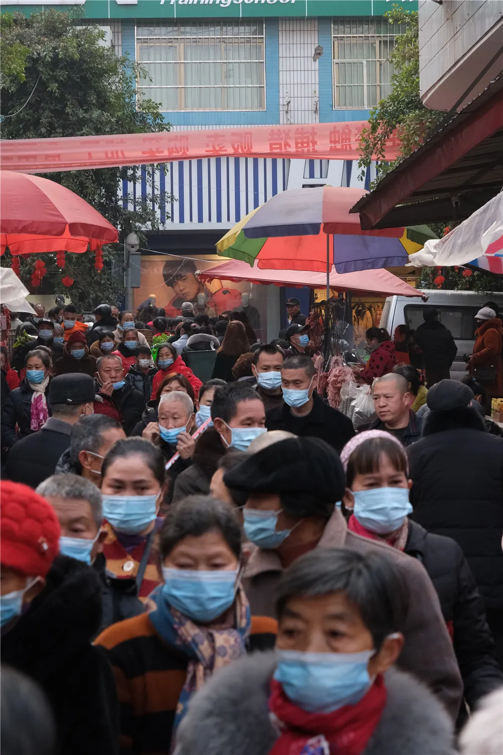 津门影像 津门网马文超：逢场迎立春，贾家年味浓