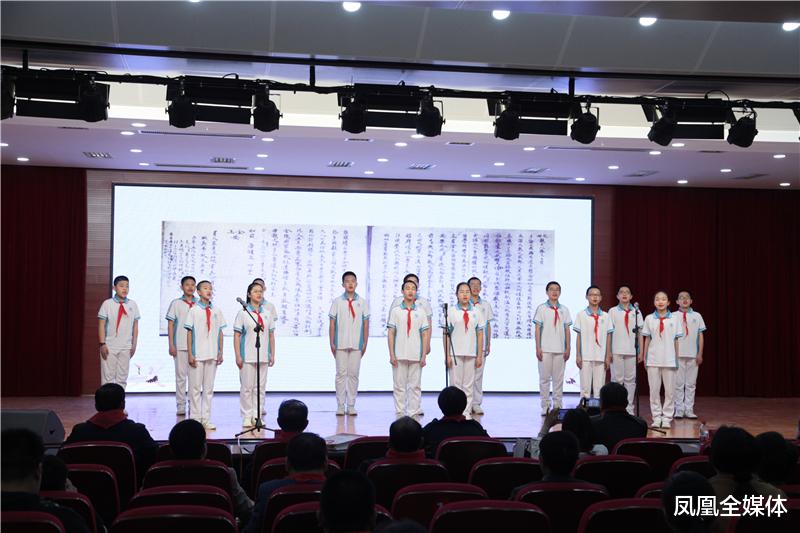 凤凰全媒体 保定市红色文化进校园活动正式启动