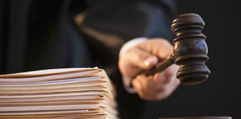 退伍女兵被醉酒男持刀挑衅，将其反杀后被捕，今无罪释放获赔18万