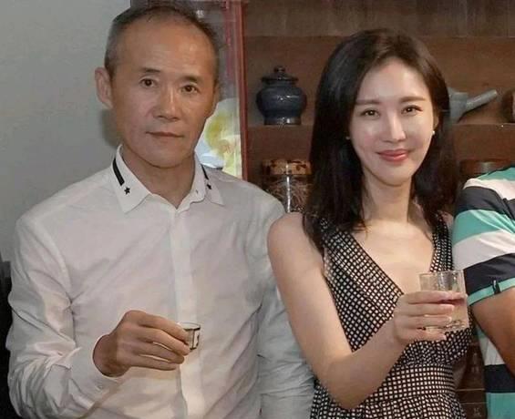 王力宏|王石老婆力挺王力宏:艺术家劈腿很正常,拴不住老公是她无能!