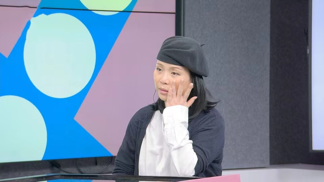 患病|56岁港星消失2年后现身！自曝患大病曾想轻生，提及子女当场落泪