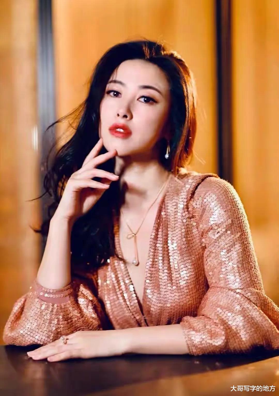 我们的歌|朱珠：我不是拜金女，千亿富豪能找我做女朋友是他的福气