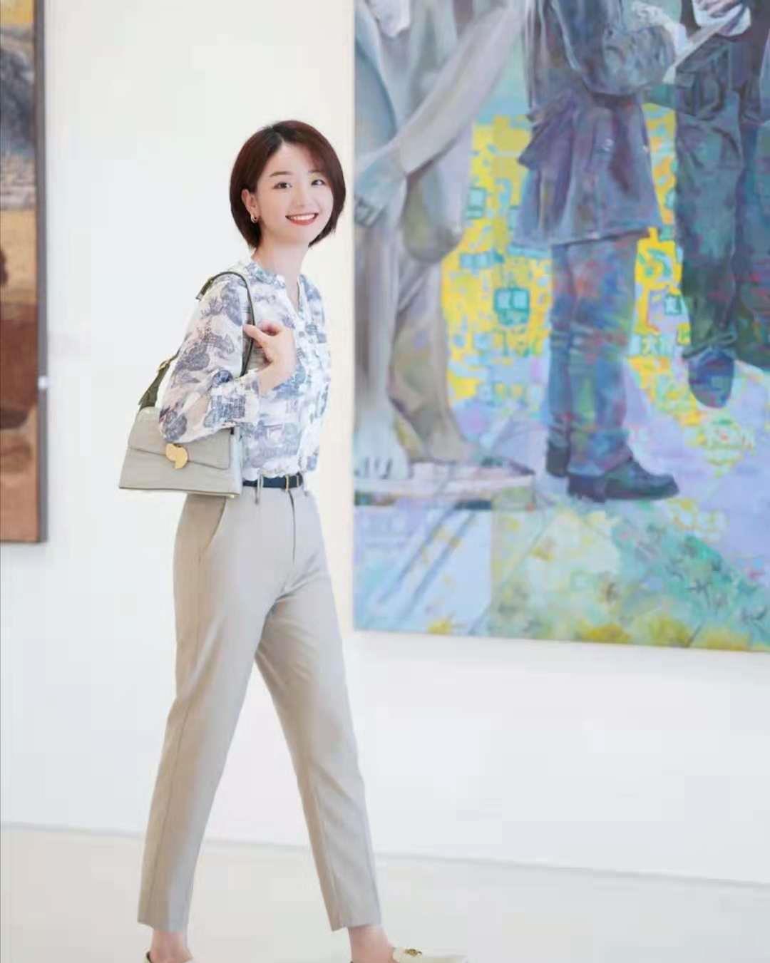 短发|短发女生适合穿什么衣服
