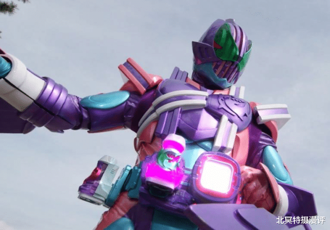 赏金|假面骑士圣刃最终话公开,剑斩和贤人濒死,圣刃超强化形态压轴