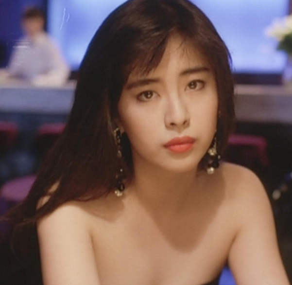 |这些明星初见惊为天人，神仙颜值让人过目不忘，美得各有特色