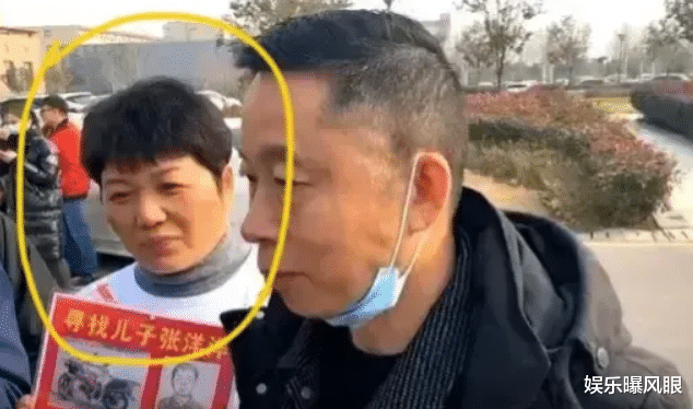 邓飞|步入正轨！卓妈现身包子铺，孙悦居家隔离，卓爸带孙卓和邓飞跨年