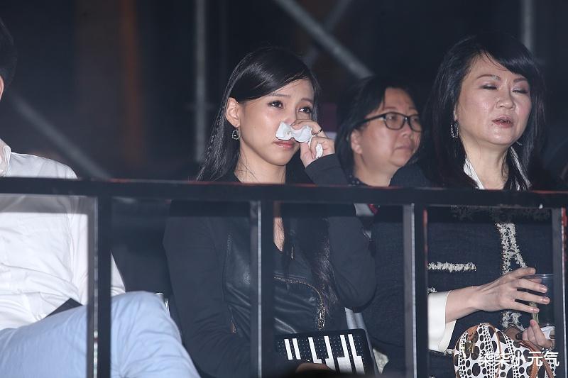 By2|姐妹花by2，为何沦落至今？