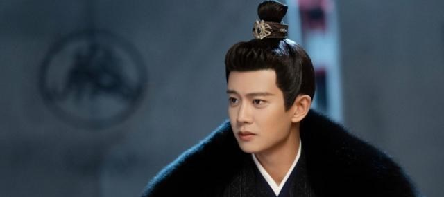 李沁|任嘉伦:心无旁骛攻主业,演技被《中国电视报》赞为“无可挑剔”