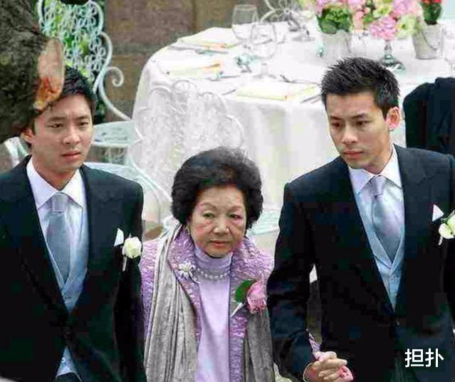 霍启仁|大哥是香港政界明日之星，二哥继承内地百亿生意，他却没什么成就