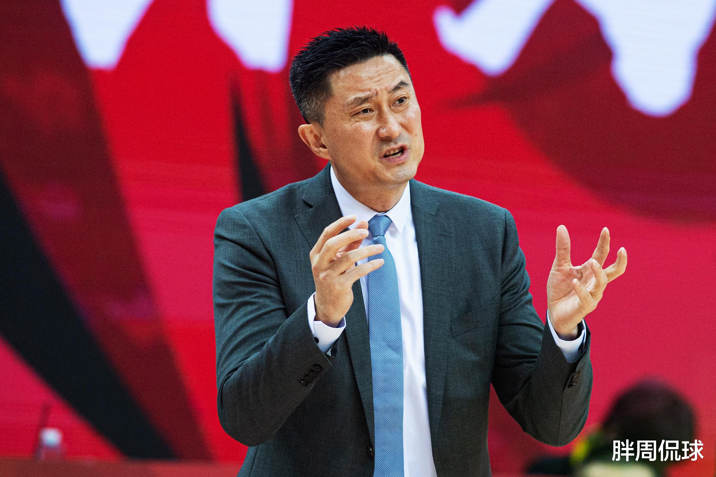 广东男篮|宏远王朝衰败揪出第一责任人，汤杰说了实话，杜锋被一人拖累