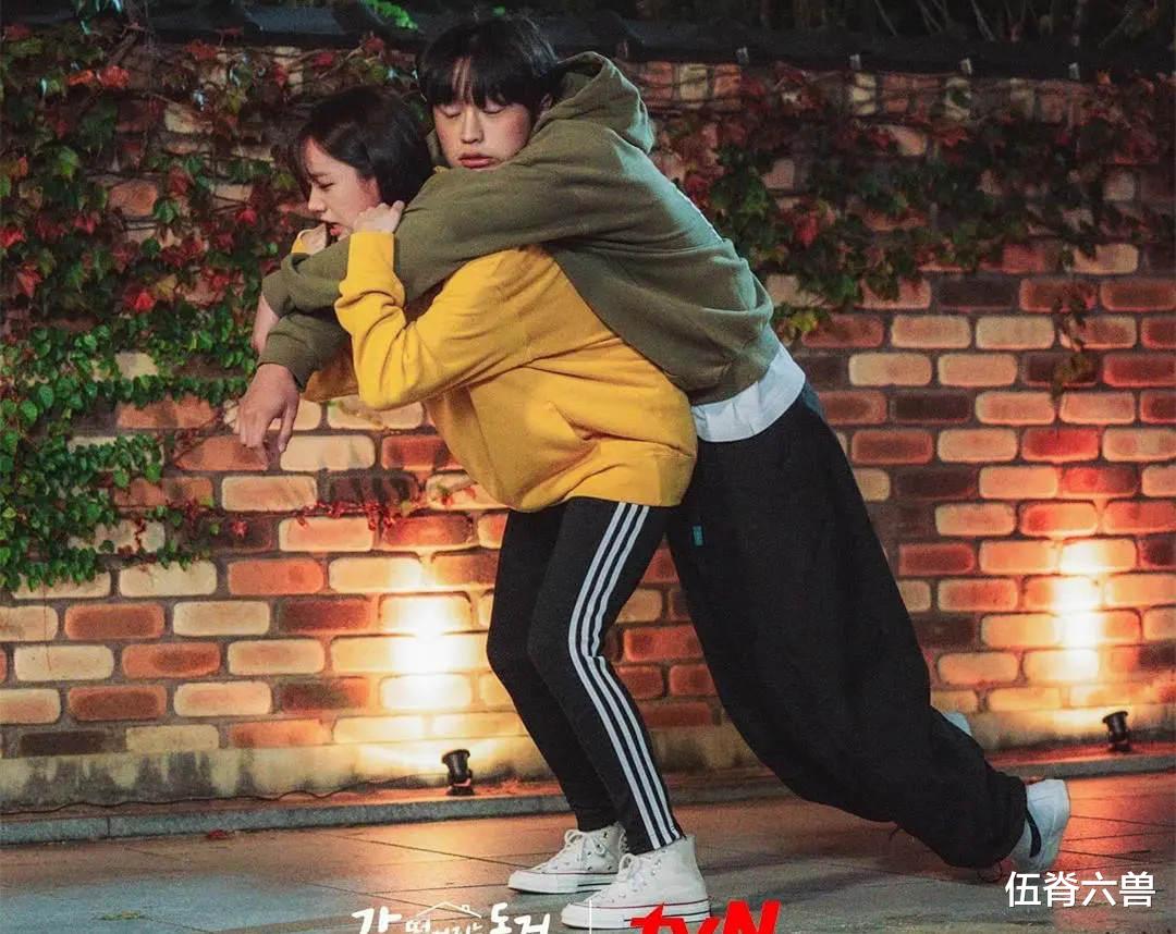 何赛飞|更新4集就“血洗”韩国收视率，这部李惠利甜宠新剧有望大爆