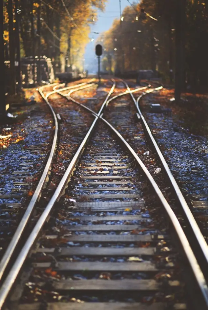 于浩讲故事|回忆是一座桥，是通往寂寞的牢