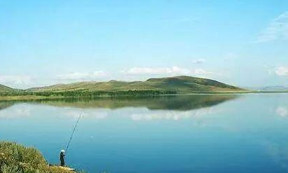 饵料|野钓怎么钓大鱼,知道这几点后,次次钓大鱼——盛世三渔