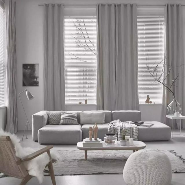 窗帘选择“一丑毁所有”，现在都流行这么装，很棒的设计！