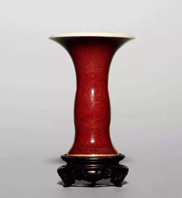 |“家有郎红，吃穿不愁”罕见的郎窑红瓷器到底有多红