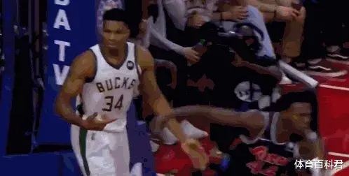狂砍31+5+4+0失误!对飚字母哥!才21岁,疯起来太可怕了