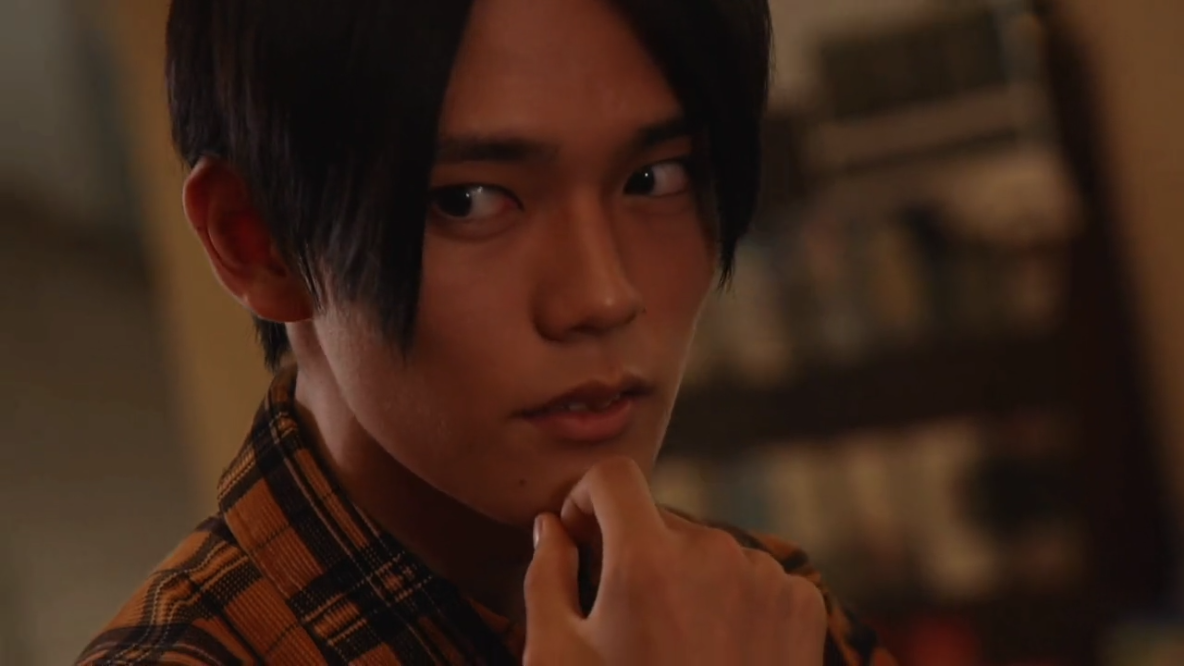 二更|假面骑士Revice：被恶魔占据身体的大二更有型，黑化总是那么优雅