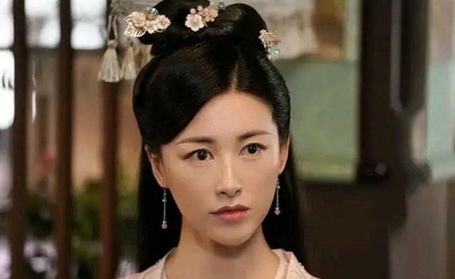 百哥曰|民间故事:尼姑女扮男装逃难,人妇留她过夜,最终人妇竟悬梁自尽